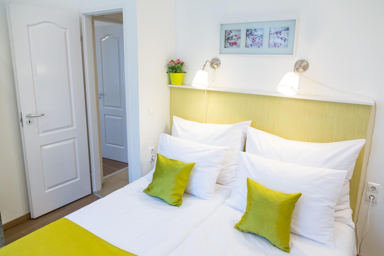 Balaton Delux Apartment Budapest Extérieur photo
