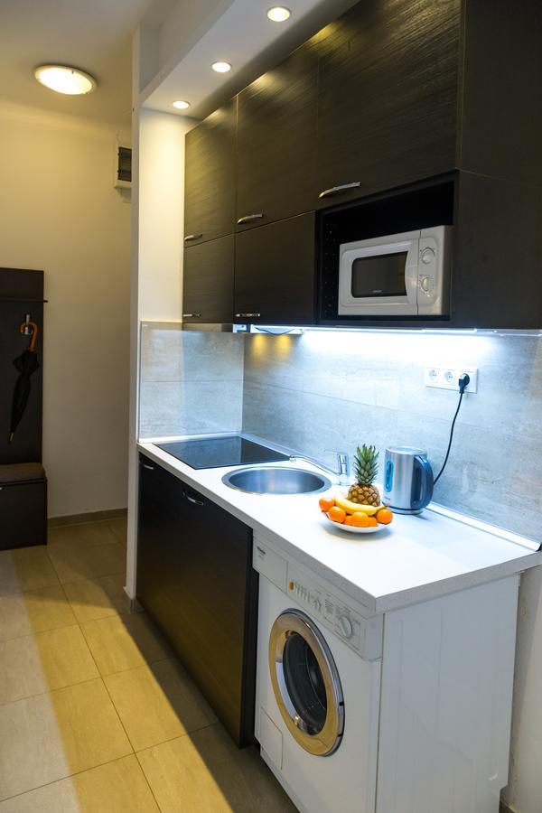 Balaton Delux Apartment Budapest Extérieur photo